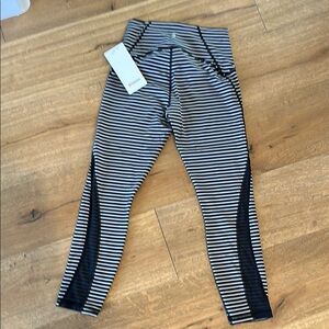 NWT lululemon Train Times 7/8 Pant. Women's Size 8. Black/white stripes.